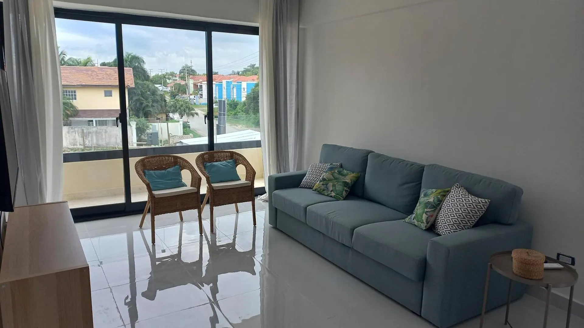 New Spacious & Bright 2Br & 2Ba, Pool & Beach Shuttle, Wifi & Ac Gold Reef 209 Punta Cana Apartment